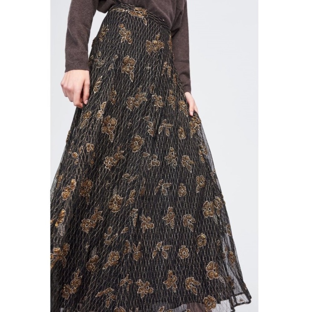 Zara Limited Edition Embroidered beaded Skirt.